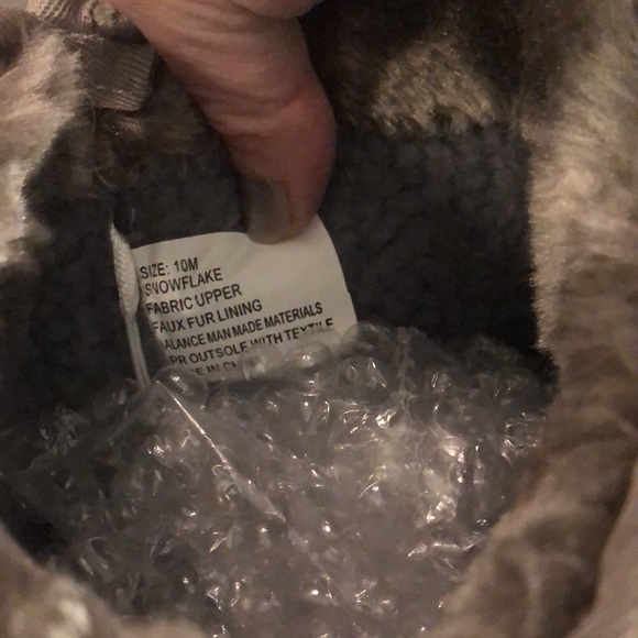 WINTER BOOTS - Picture 4 of 7